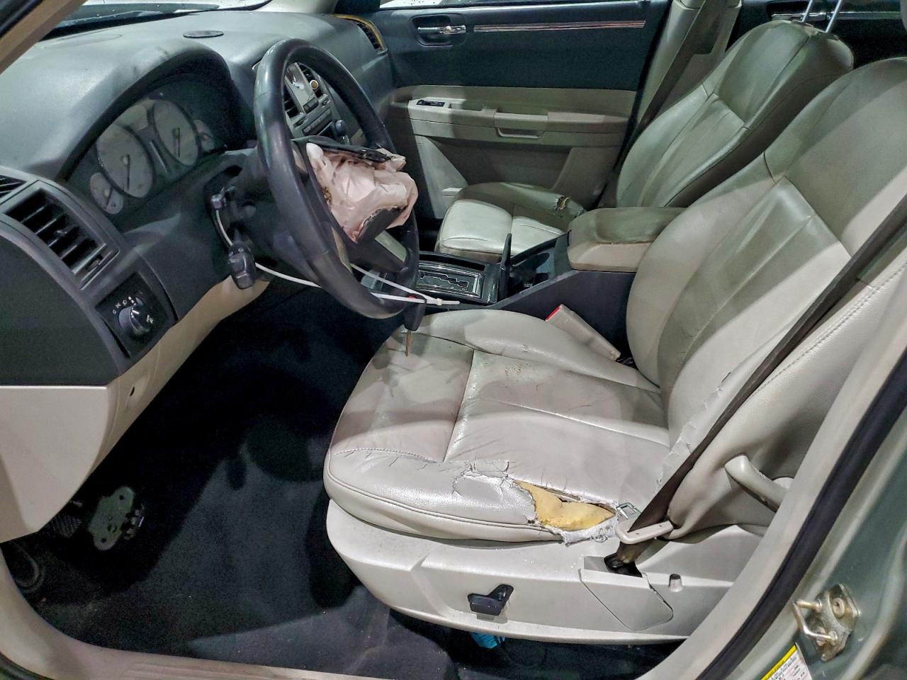 2006 Chrysler 300 Touring VIN: 2C3KK53G26H280697 Lot: 94111415