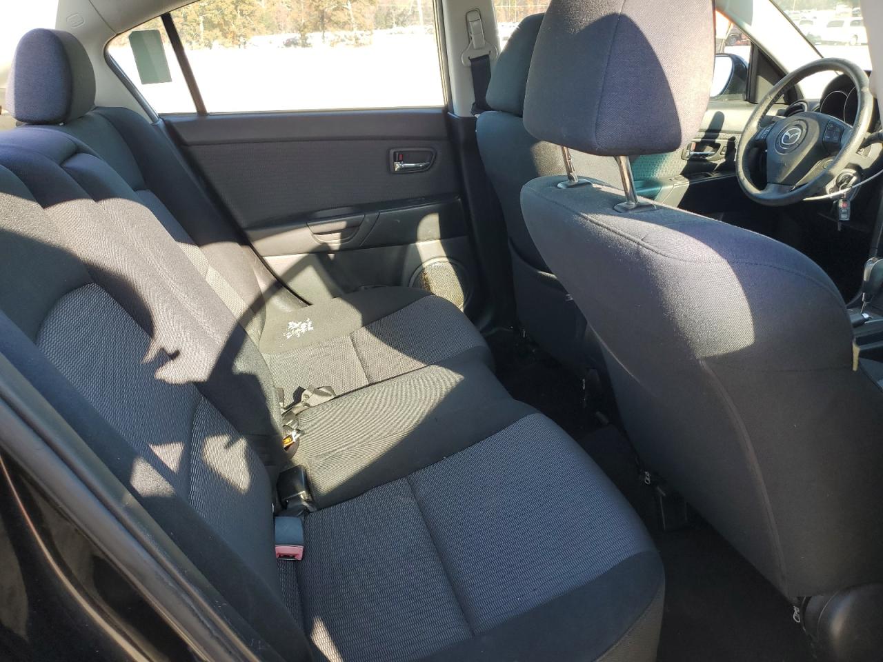 2008 Mazda 3 I VIN: JM1BK32G581174523 Lot: 84608145