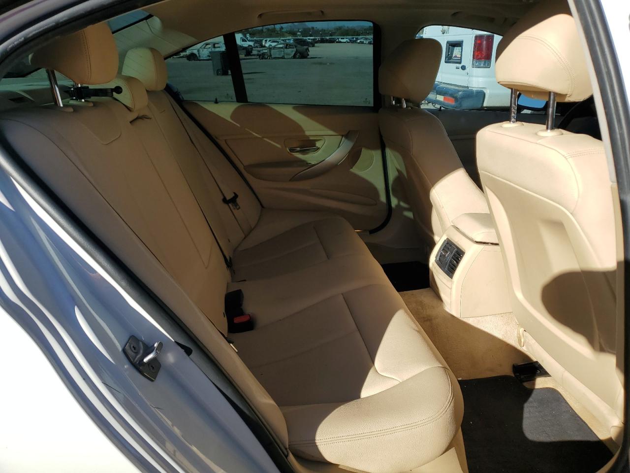2014 BMW 320 I VIN: WBA3B1G52ENN90739 Lot: 91794535