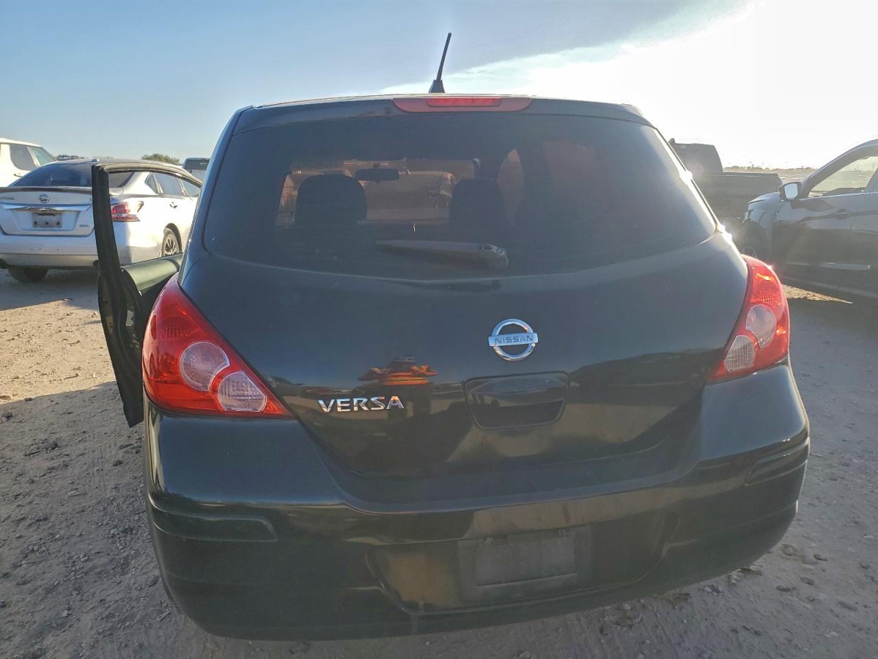 2010 Nissan Versa S VIN: 3N1BC1CP6AL458860 Lot: 93346985