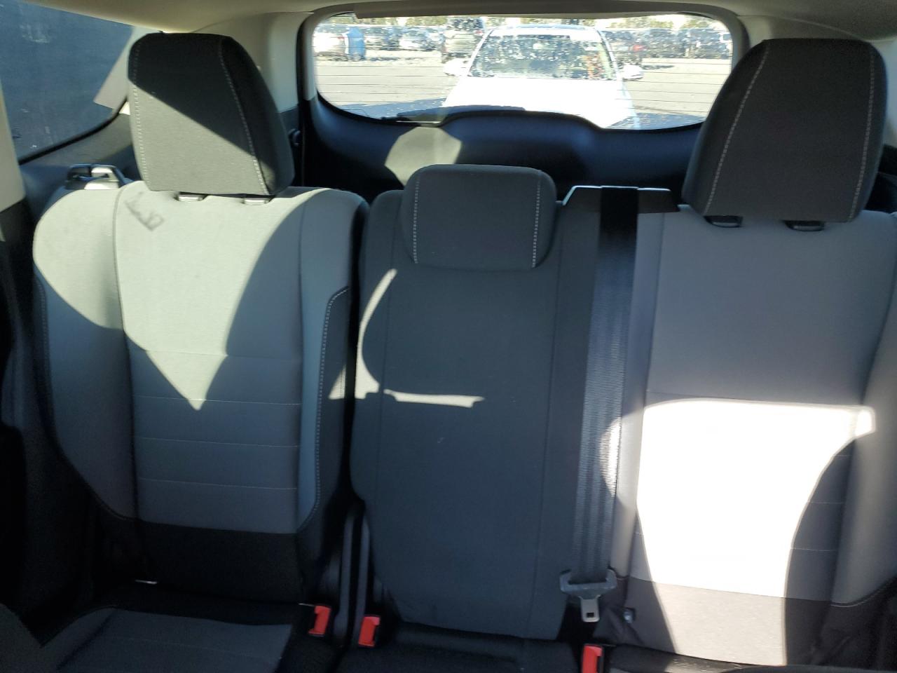 2017 Ford Escape S VIN: 1FMCU0F76HUC98172 Lot: 92814335