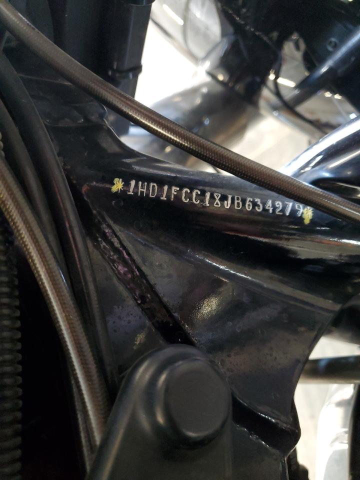 2018 Harley-Davidson Flhtcu Ultra Classic Electra Glide VIN: 1HD1FCC18JB634279 Lot: 92049655