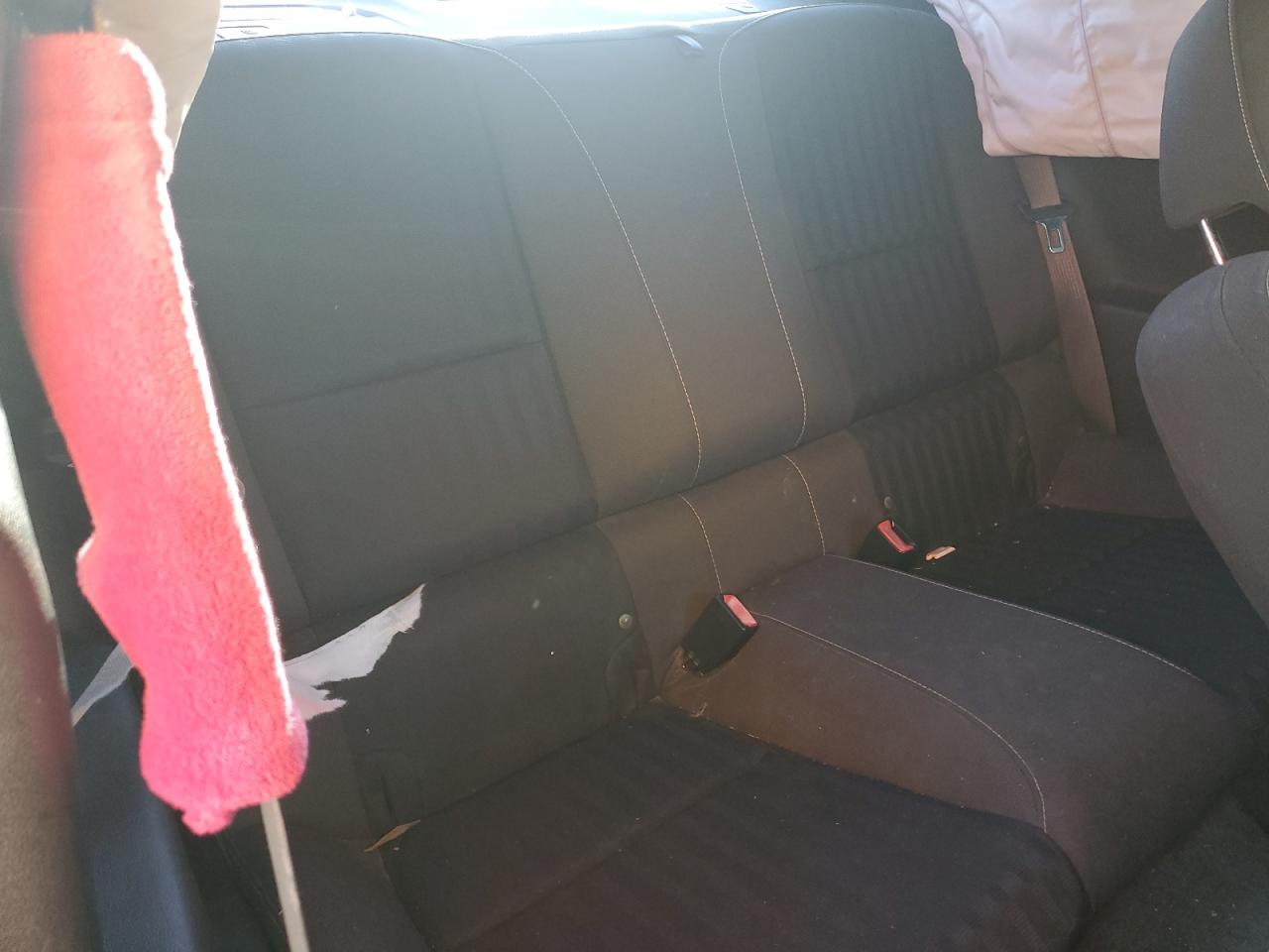 2011 Chevrolet Camaro Ls VIN: 2G1FE1ED3B9204080 Lot: 92287915