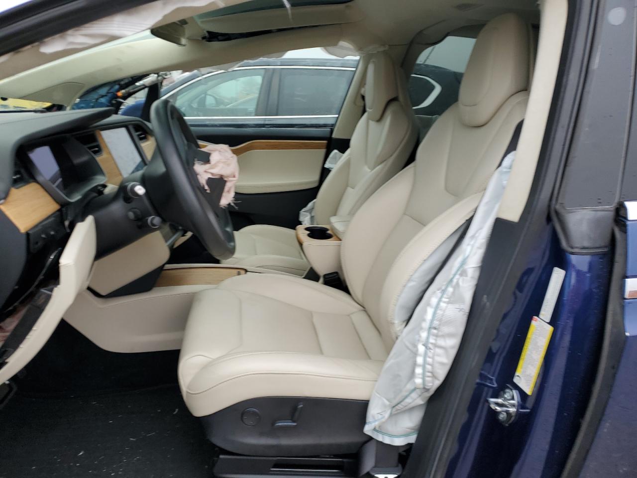 2018 Tesla Model X VIN: 5YJXCAE23JF111151 Lot: 93186765