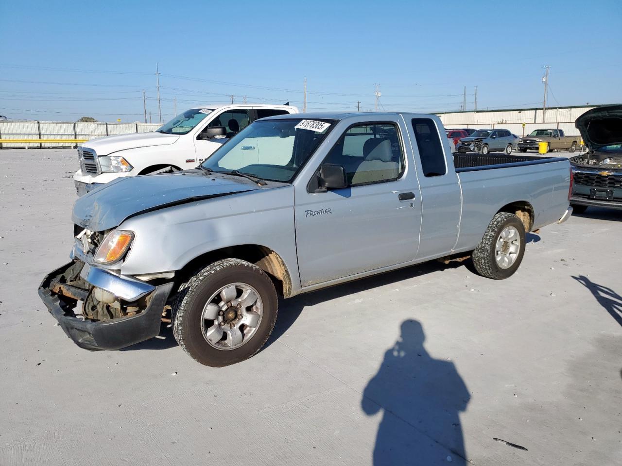 2000 Nissan Frontier King Cab Xe