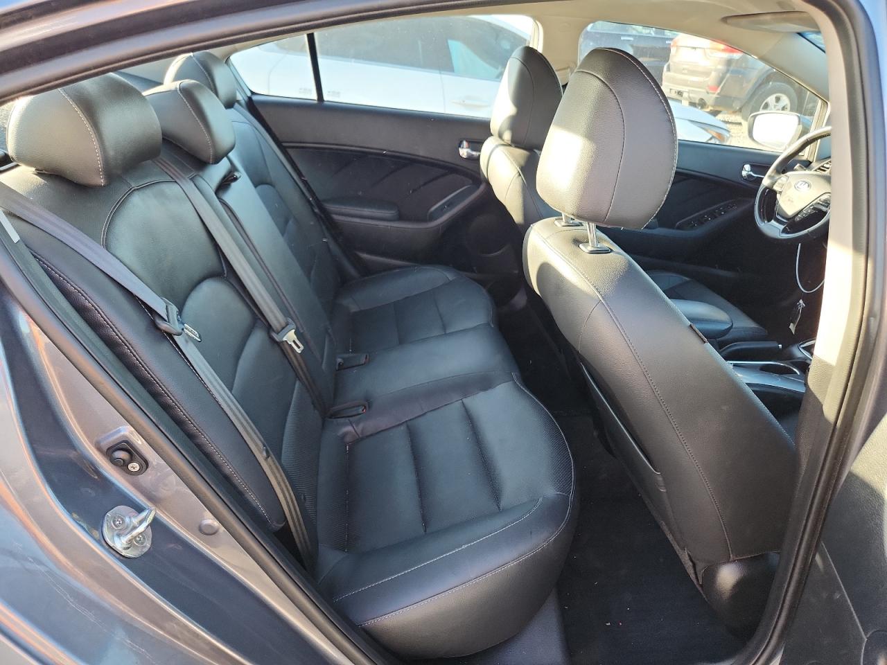 2018 Kia Forte Ex VIN: 3KPFN4A8XJE175940 Lot: 91998045