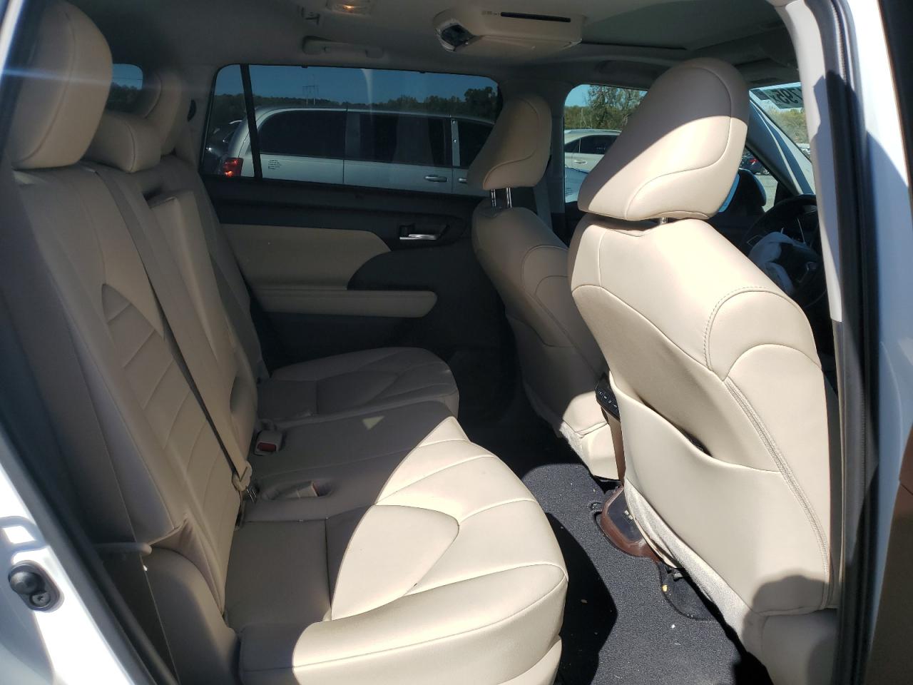 2021 Toyota Highlander Xle VIN: 5TDGZRAH7MS517909 Lot: 91061795