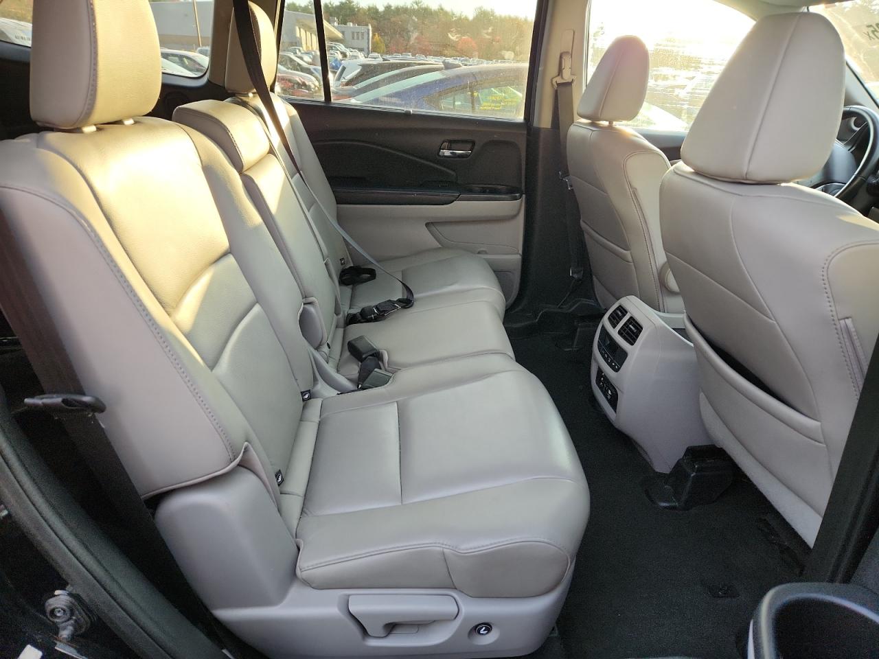 2016 Honda Pilot Exl VIN: 5FNYF6H85GB021775 Lot: 90895705