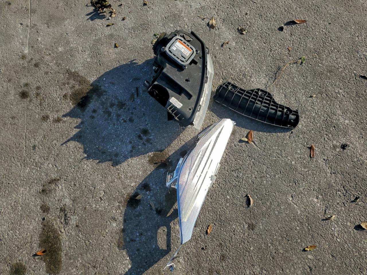 2013 Ford Escape Titanium VIN: 1FMCU0J98DUB54030 Lot: 94542215