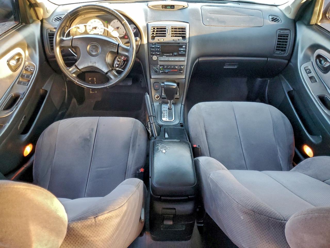 2000 Nissan Maxima Gle VIN: JN1CA31D1YT560409 Lot: 94102525