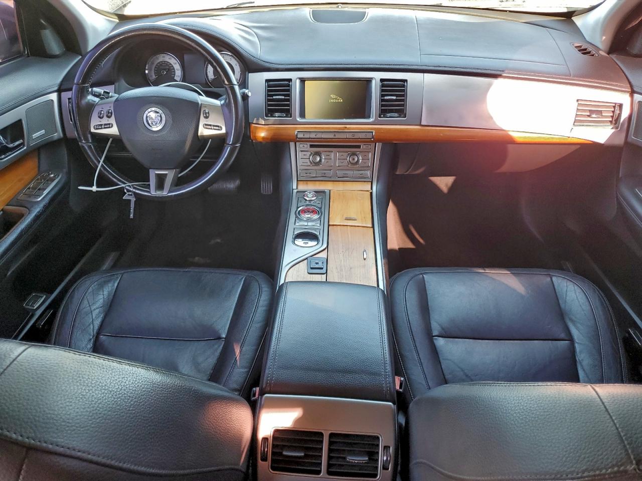 2010 Jaguar Xf Luxury VIN: SAJWA0FA9AHR54449 Lot: 94545575