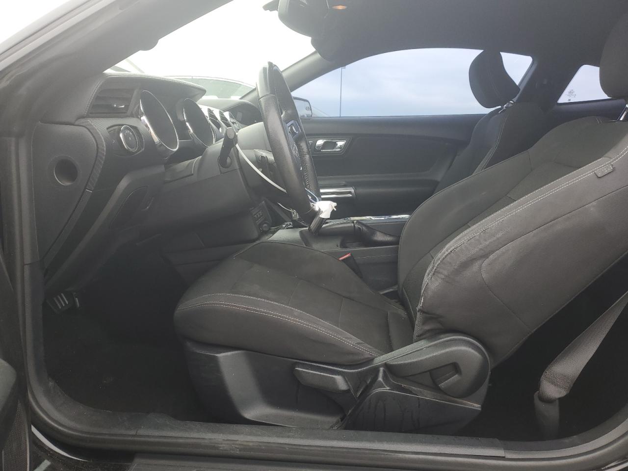 2015 Ford Mustang VIN: 1FA6P8AM7F5386665 Lot: 92205255