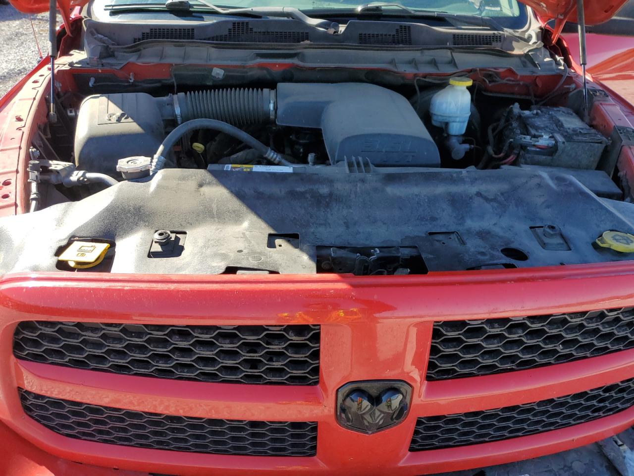 2018 Ram 1500 St VIN: 1C6RR6KG6JS263133 Lot: 91998865