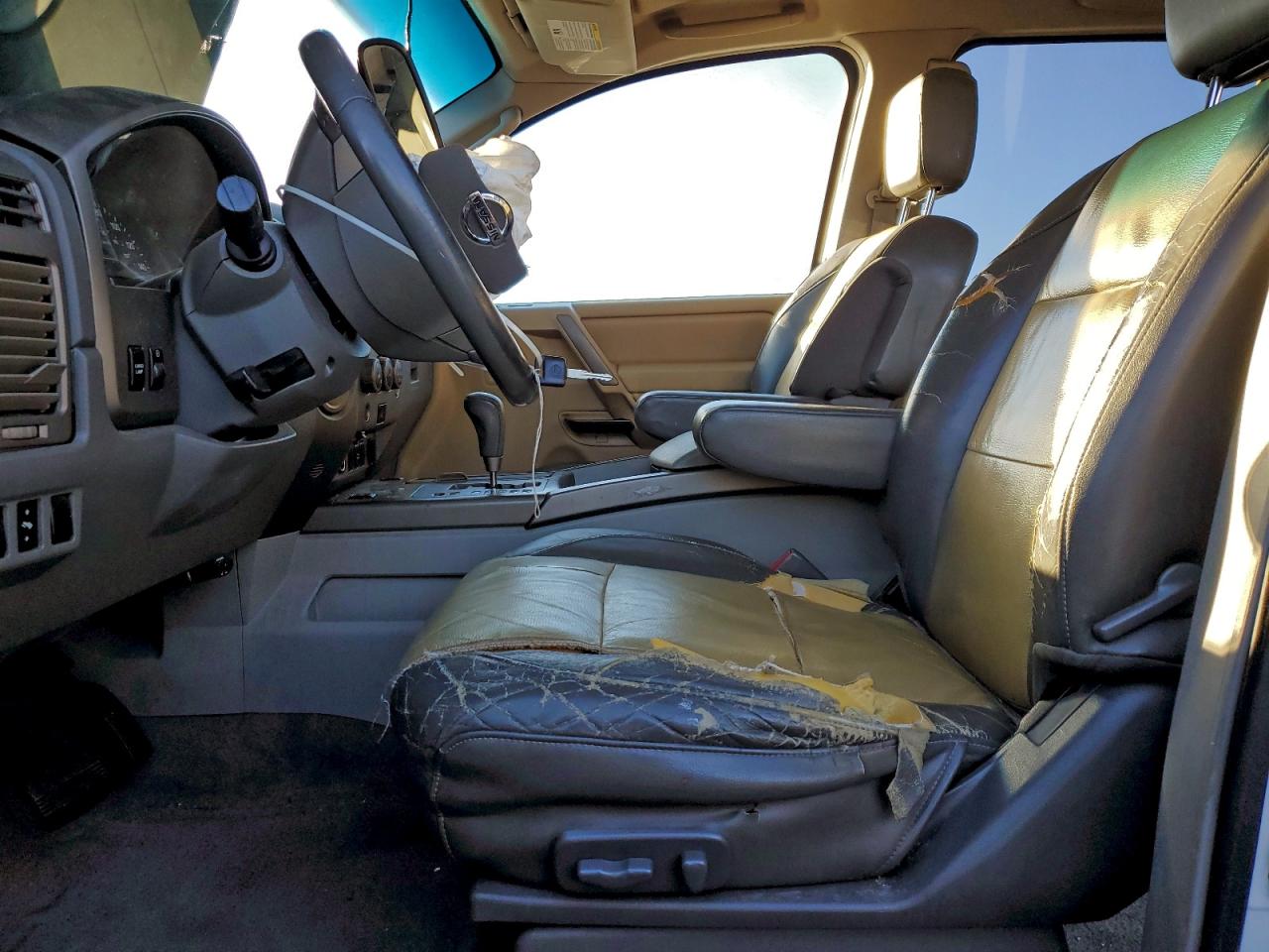 2004 Nissan Titan Xe VIN: 1N6AA07A94N517495 Lot: 93730365