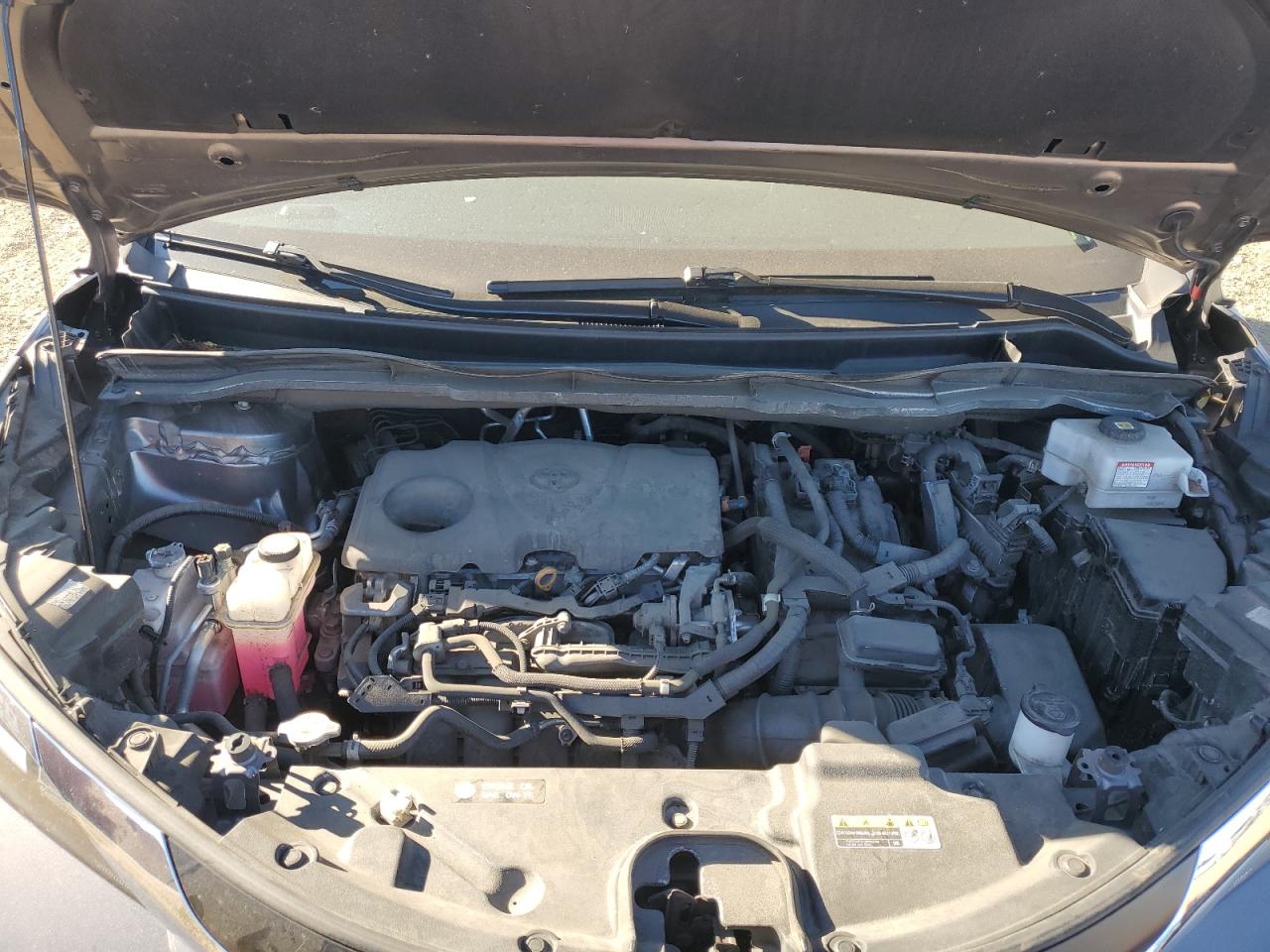 2021 Toyota Sienna Xle VIN: 5TDJRKEC0MS063045 Lot: 92928205