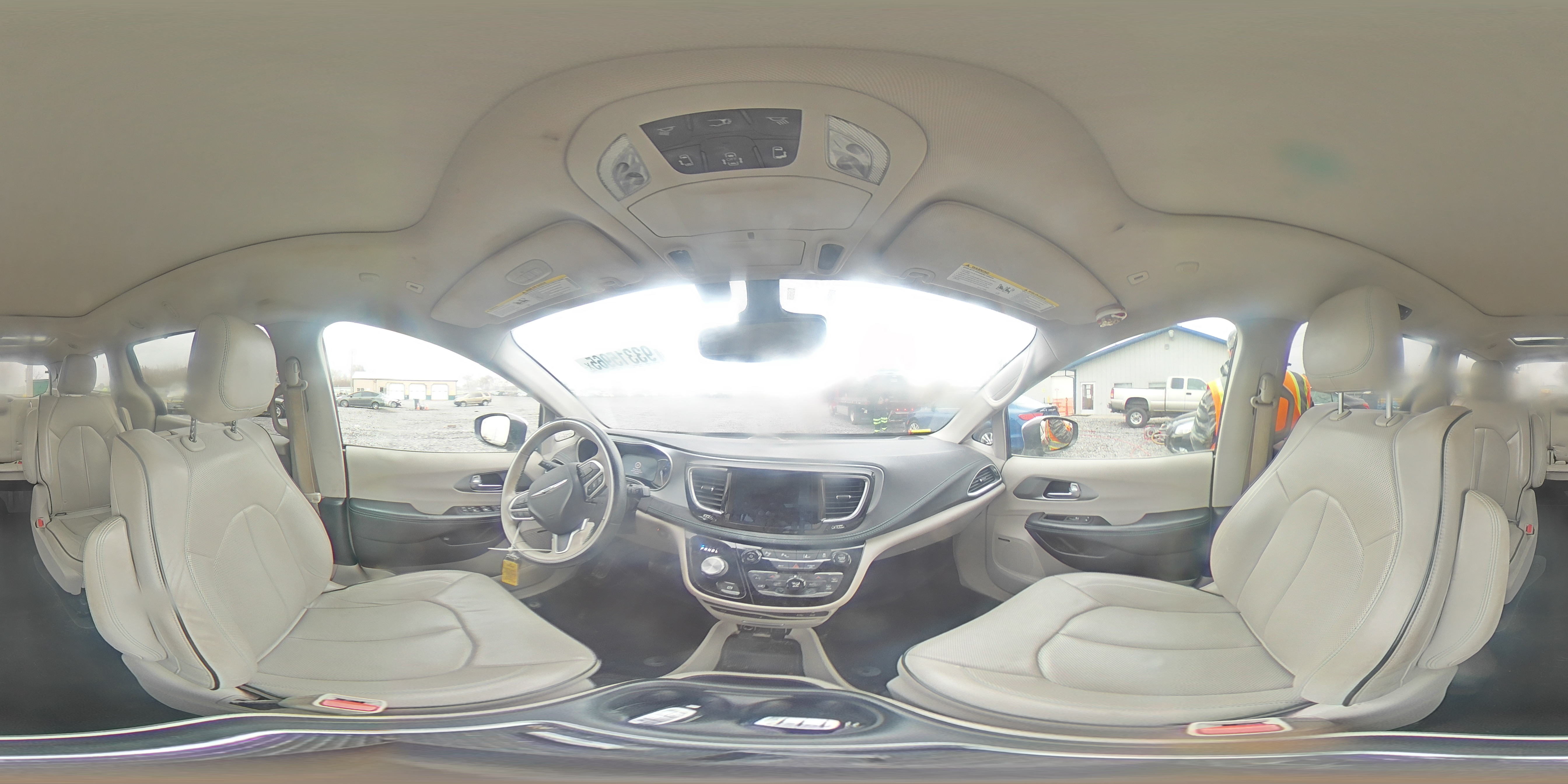 2018 Chrysler Pacifica Hybrid Limited VIN: 2C4RC1N78JR112028 Lot: 93315965