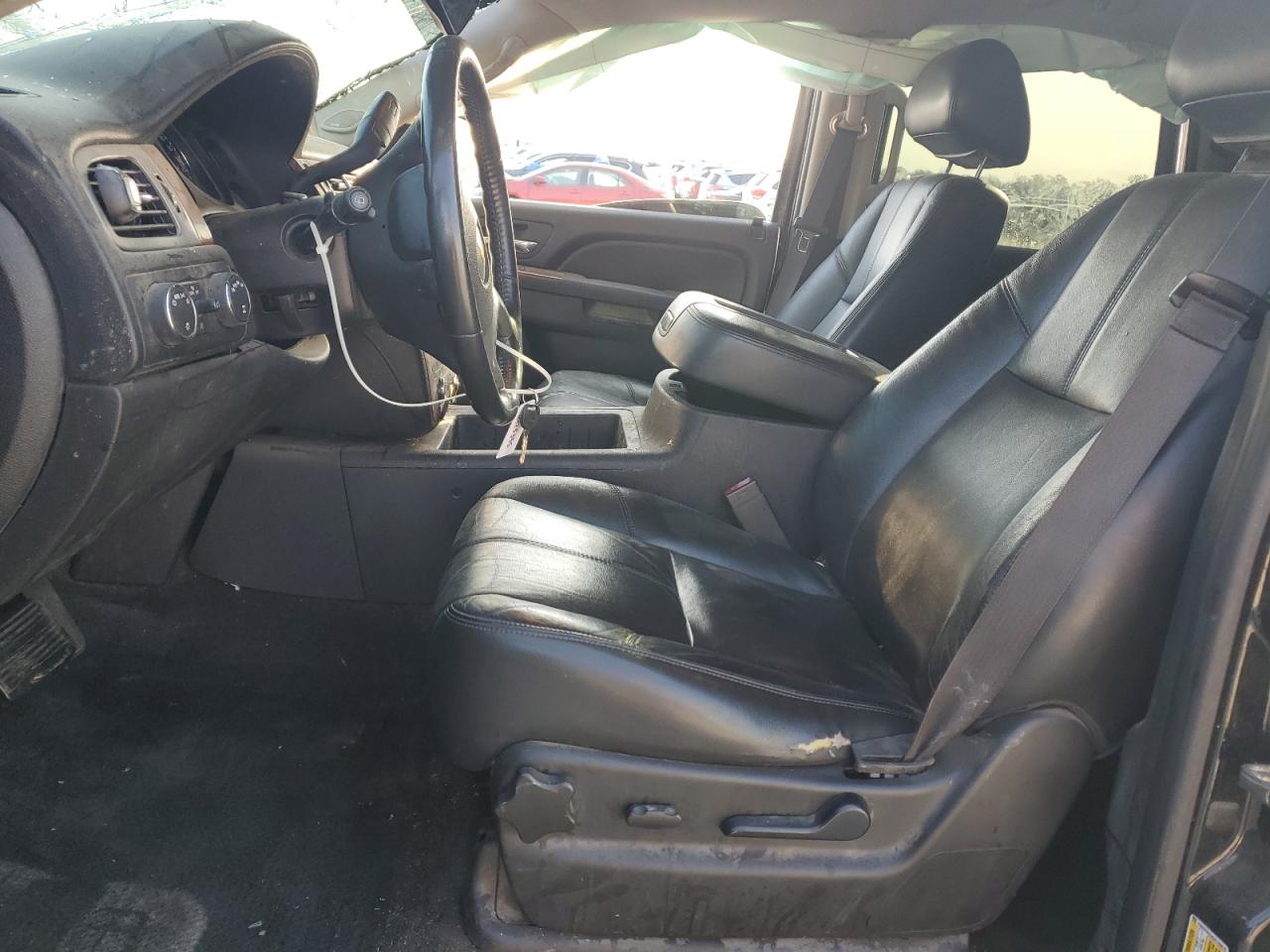 2013 Chevrolet Tahoe K1500 Lt VIN: 1GNSKBE04DR188876 Lot: 92925395