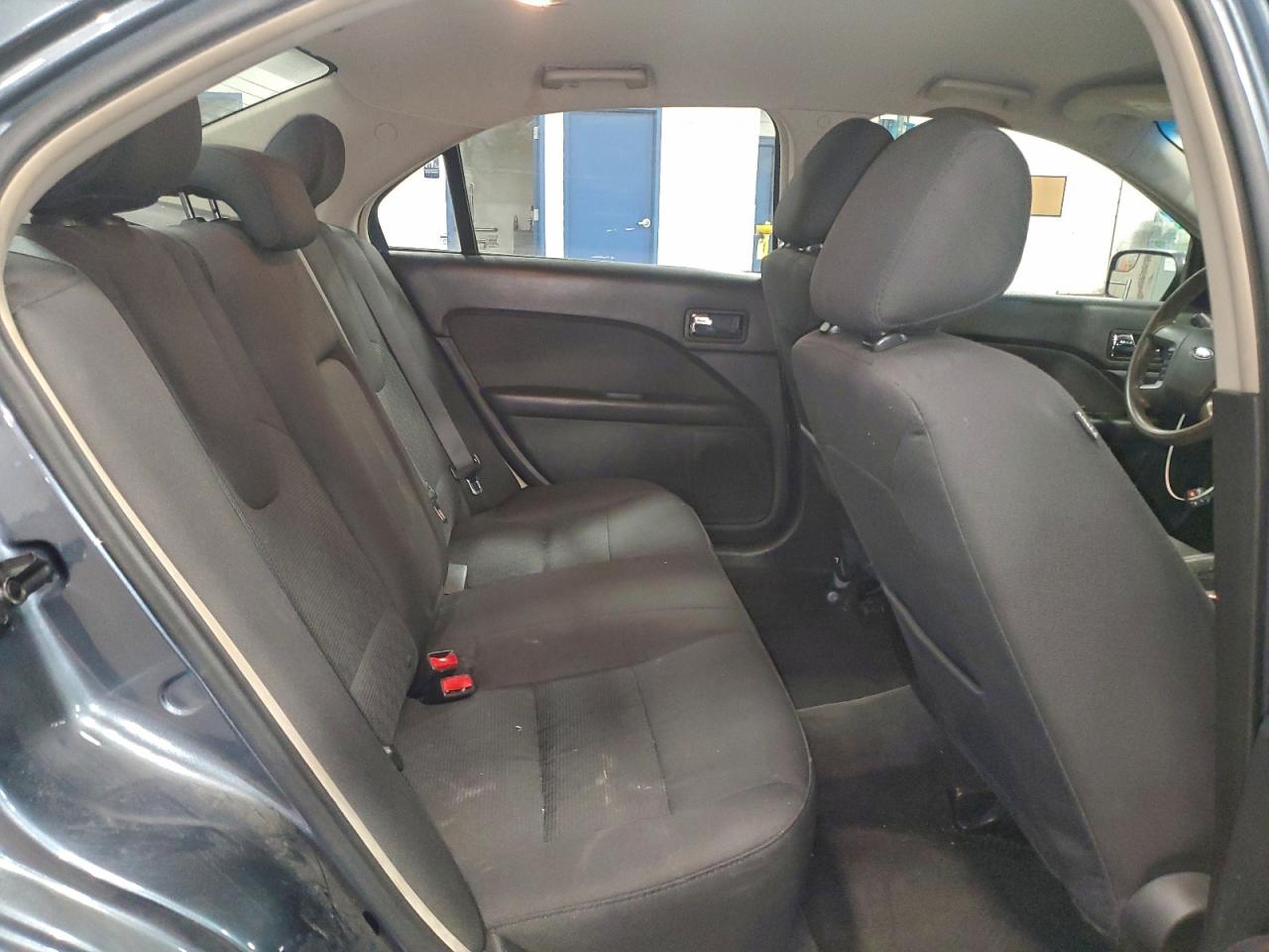 2011 Ford Fusion Se VIN: 3FAHP0HA3BR274572 Lot: 94490475