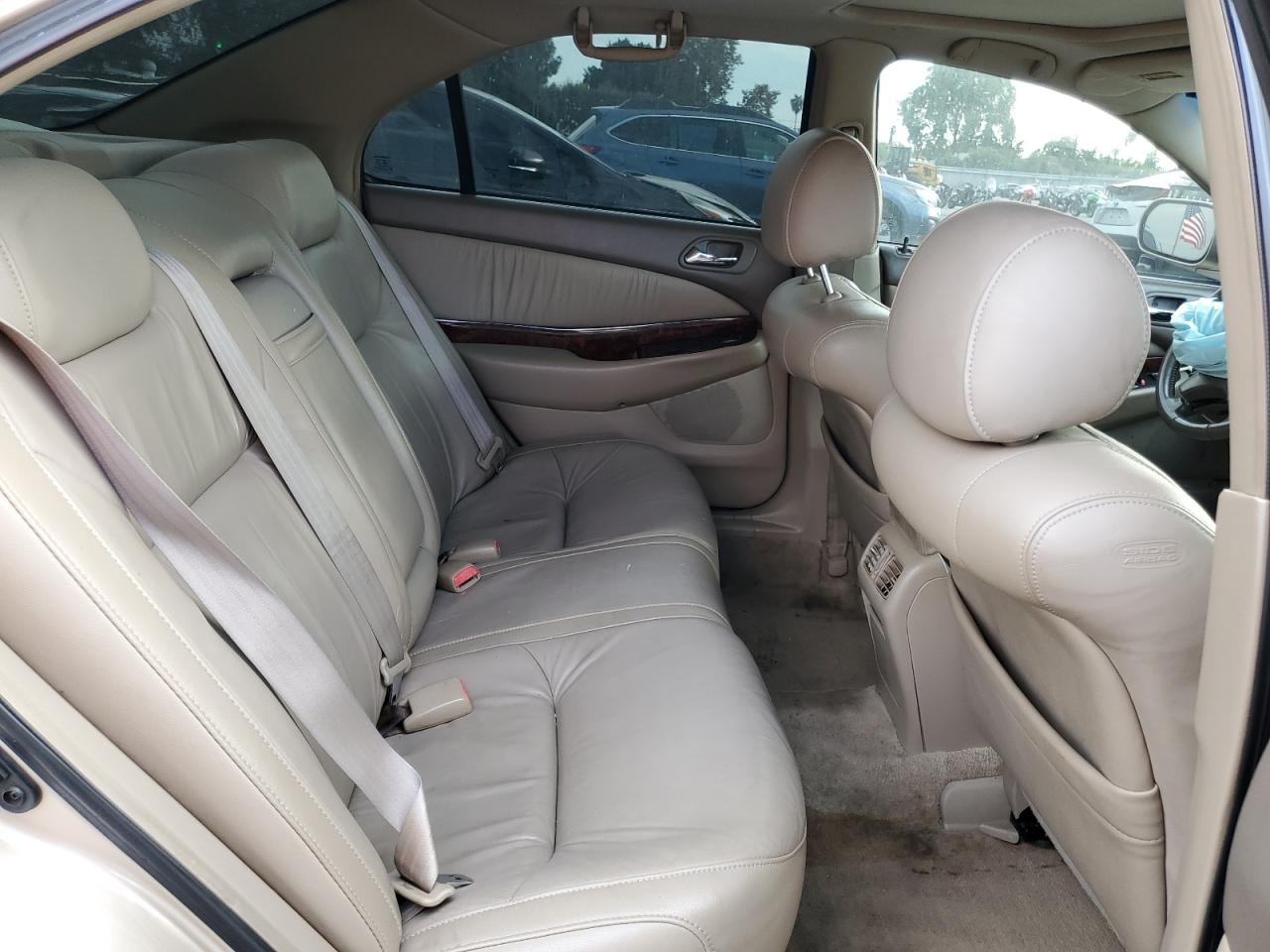 2000 Acura 3.2Tl VIN: 19UUA5664YA053170 Lot: 92236635