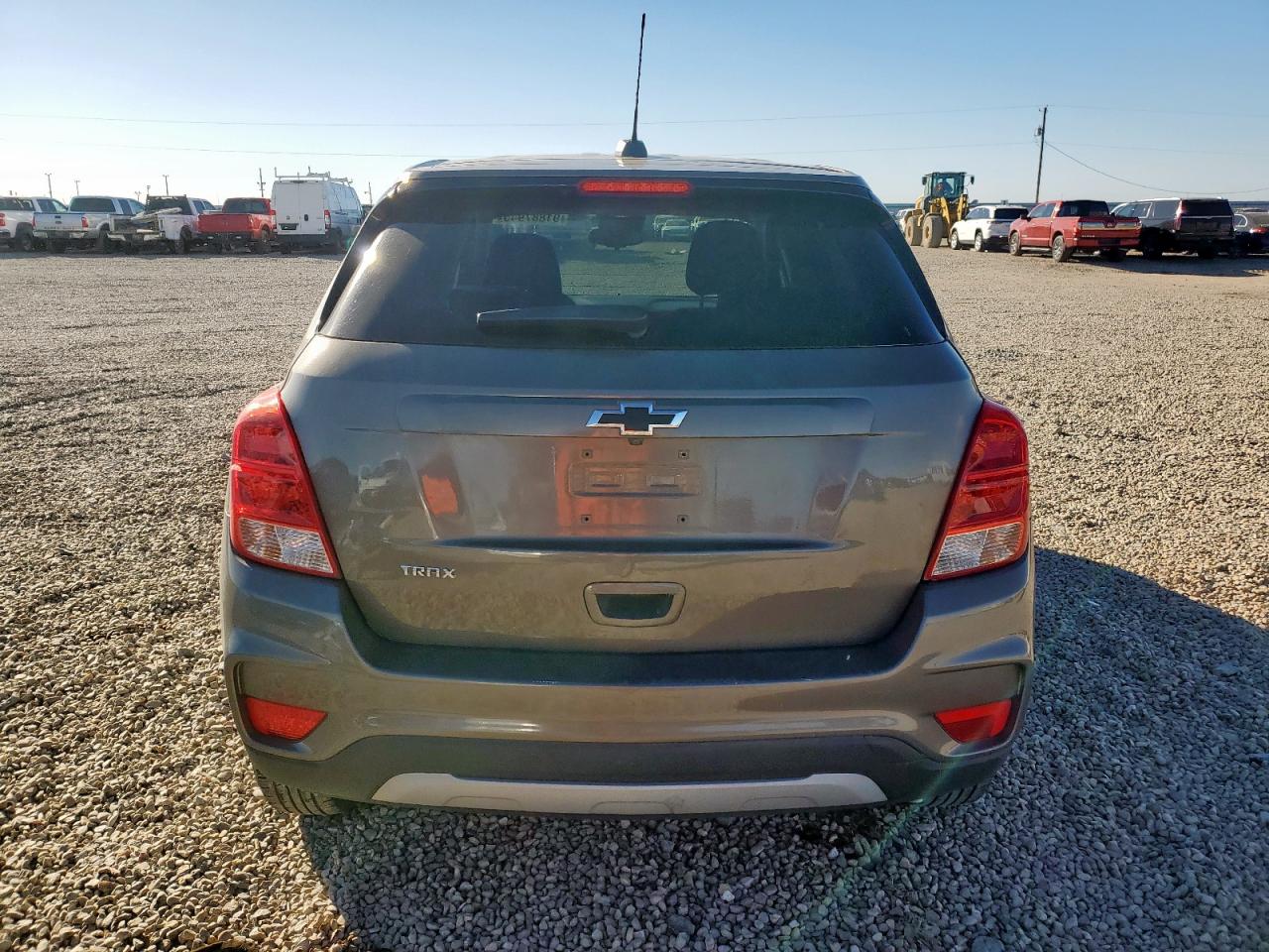 2020 Chevrolet Trax Ls VIN: KL7CJKSB2LB353883 Lot: 91887945