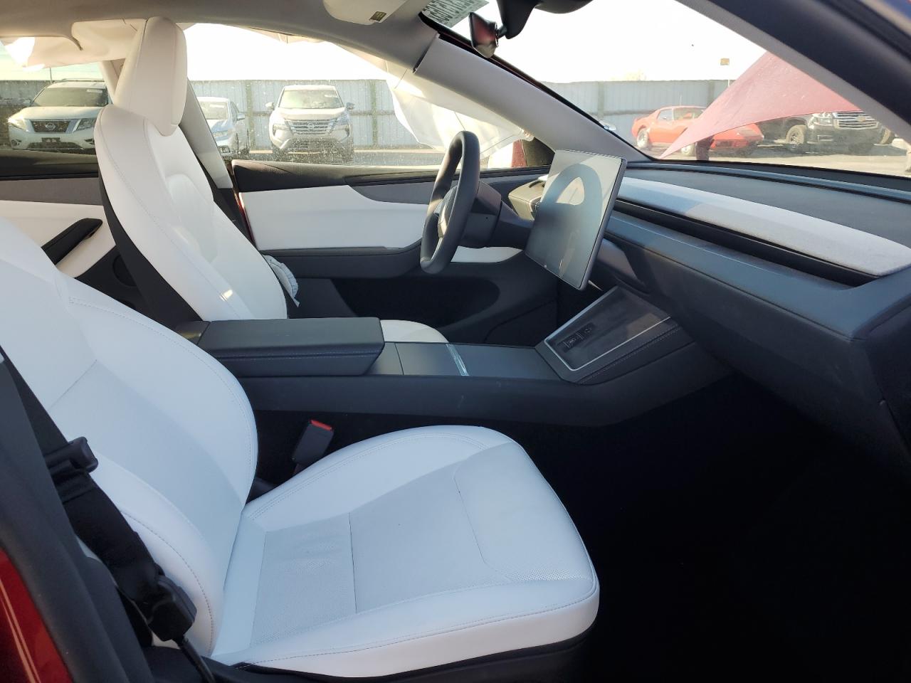 2026 Tesla Model Y VIN: 7SAYGDEE5TF338058 Lot: 92375165