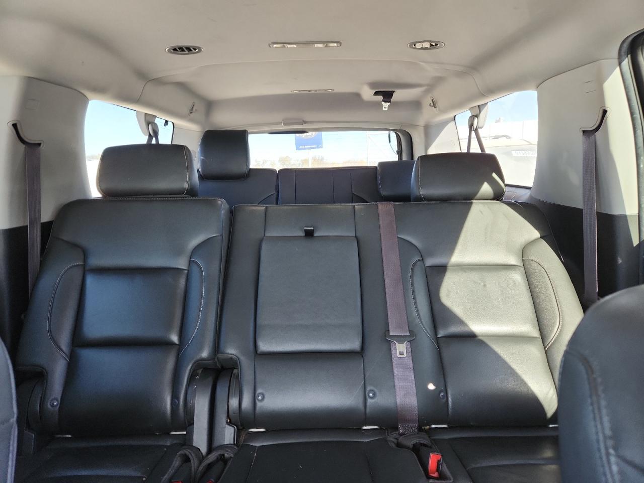 2017 Chevrolet Suburban C1500 Lt VIN: 1GNSCHKC8HR134761 Lot: 91632075