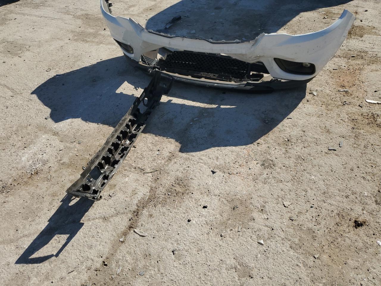 2019 Jeep Cherokee Latitude Plus VIN: 1C4PJLLX7KD300927 Lot: 91231065