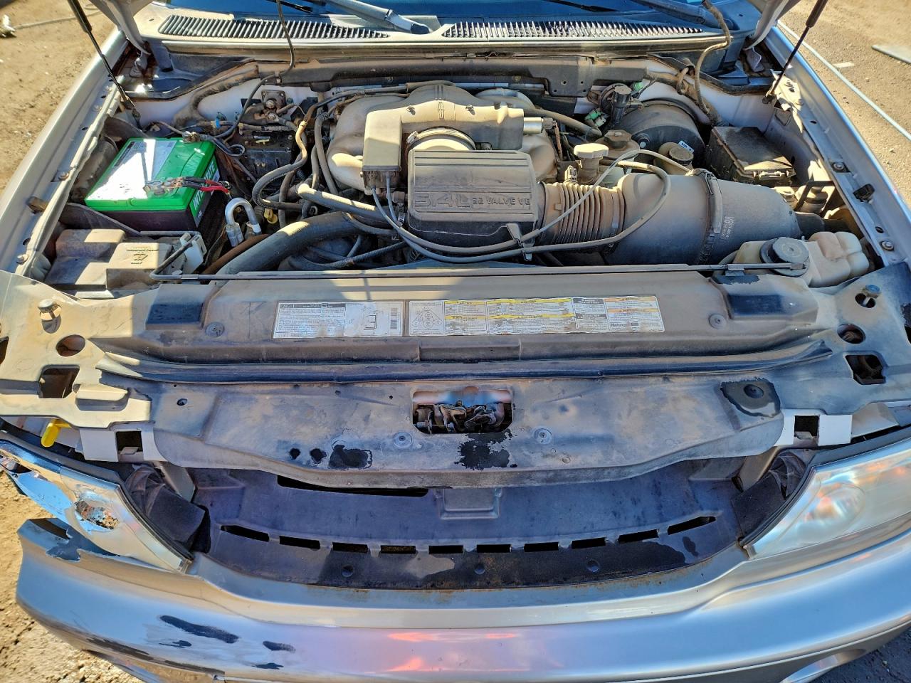 2000 Lincoln Navigator VIN: 5LMPU28A8YLJ06341 Lot: 93267855