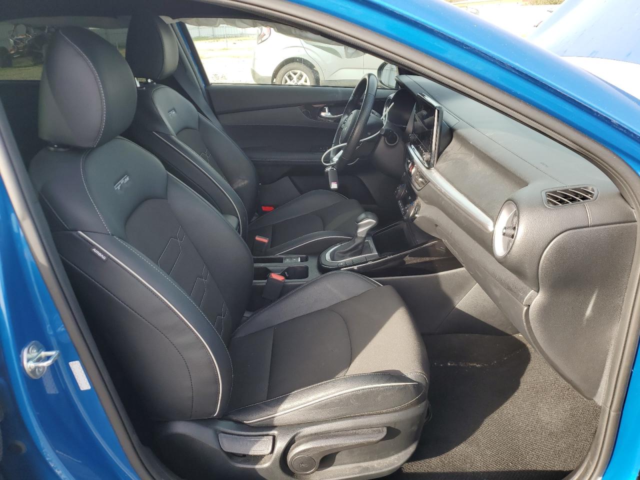 2024 Kia Forte Gt Line VIN: 3KPF54AD3RE732258 Lot: 92132875