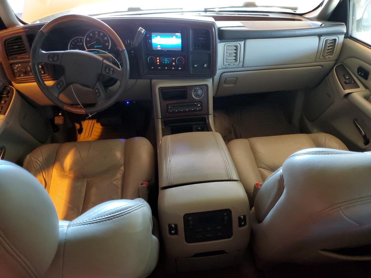 2003 Cadillac Escalade Luxury VIN: 1GYEK63N33R302208 Lot: 91518005