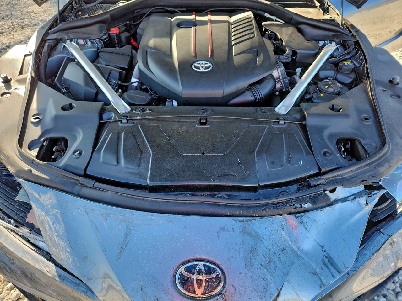 2021 Toyota Supra Base VIN: WZ1DB0C07MW040992 Lot: 94210215