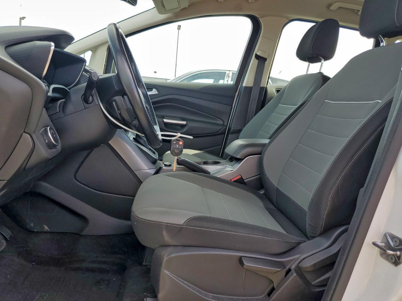 2015 Ford C-Max Se VIN: 1FADP5AUXFL125127 Lot: 94084205