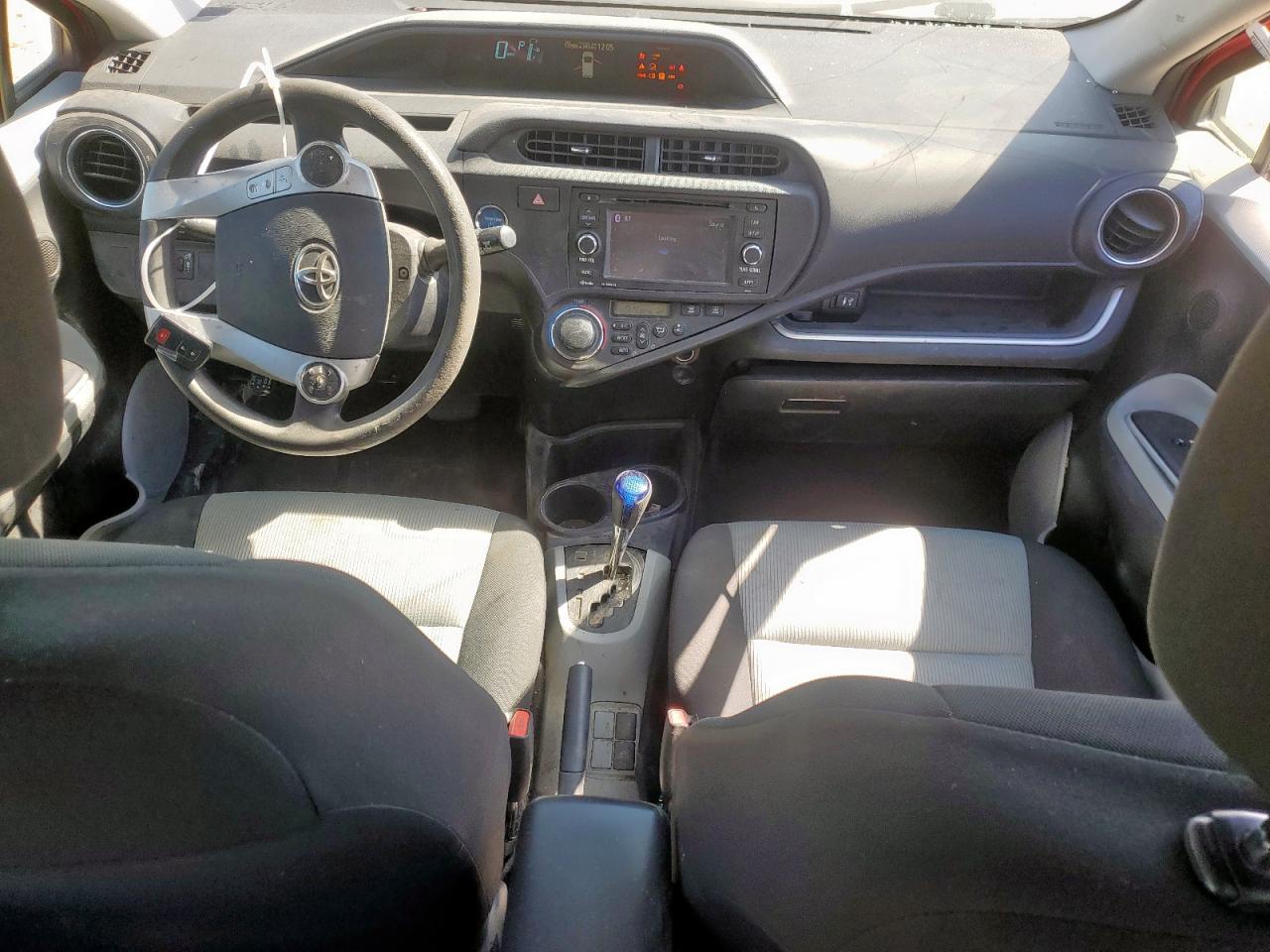 2014 Toyota Prius C VIN: JTDKDTB3XE1566545 Lot: 91513705