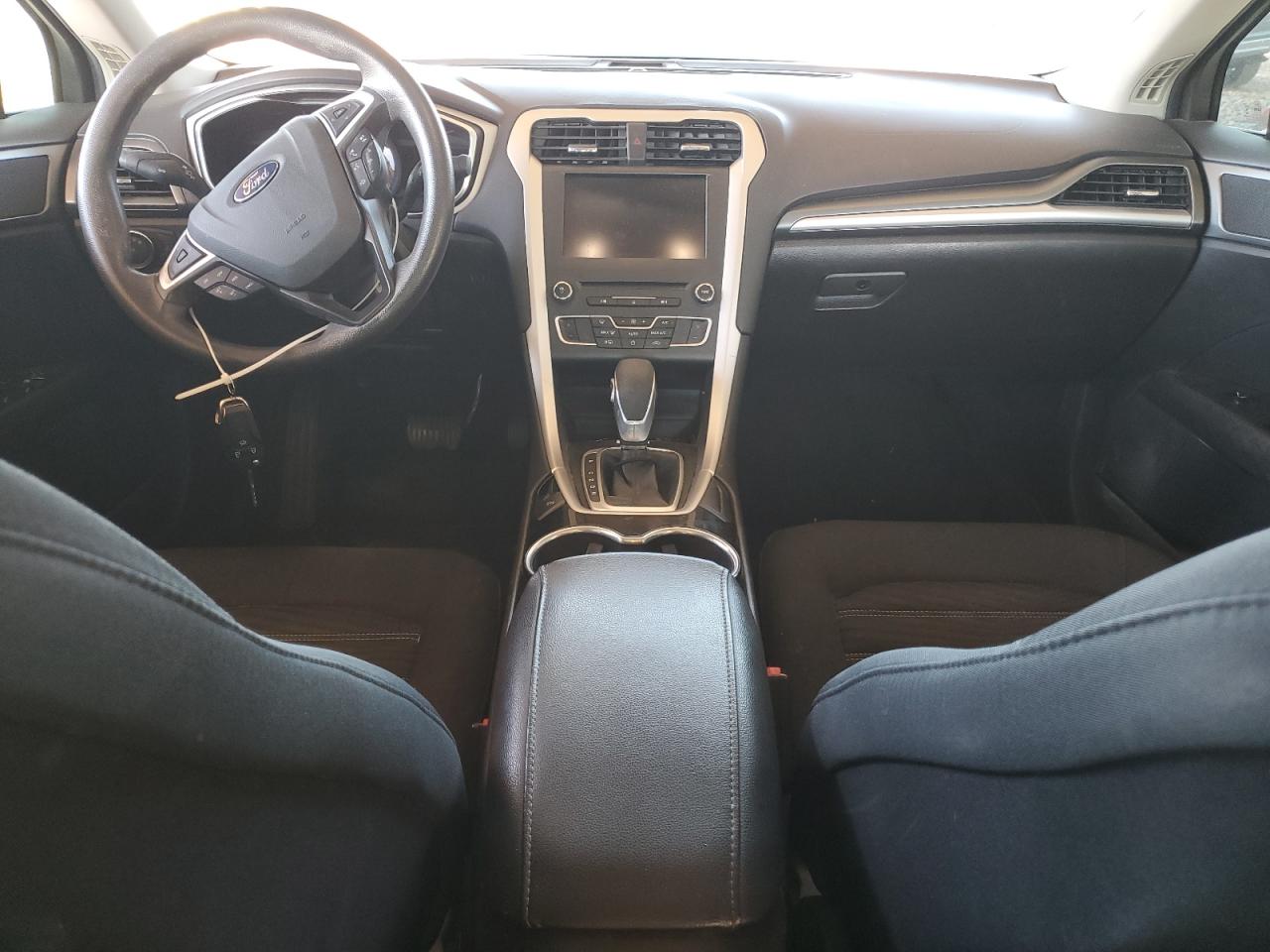 2016 Ford Fusion Se VIN: 3FA6P0H77GR187387 Lot: 92631235