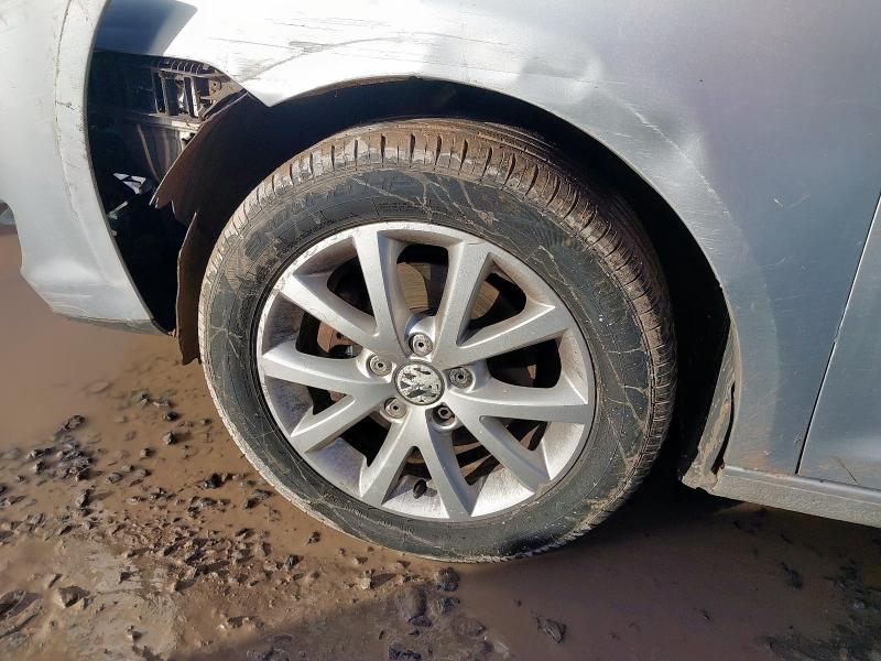 2010 VOLKSWAGEN TOURAN 1.9 TDI MATCH 5DR