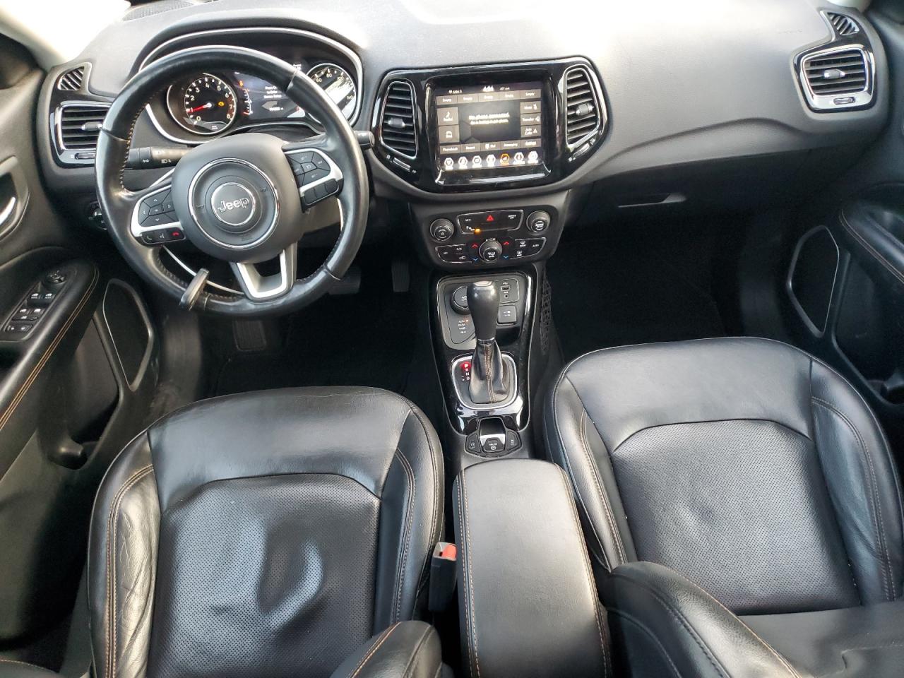 2018 Jeep Compass Limited VIN: 3C4NJDCB8JT200409 Lot: 87081175