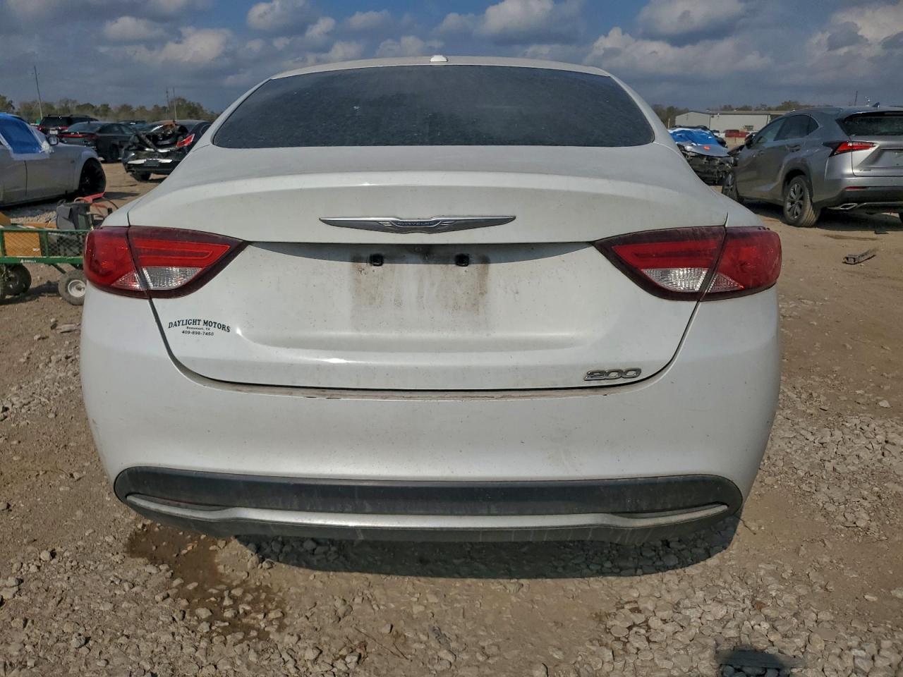 2015 Chrysler 200 Limited VIN: 1C3CCCAB4FN566880 Lot: 93704065