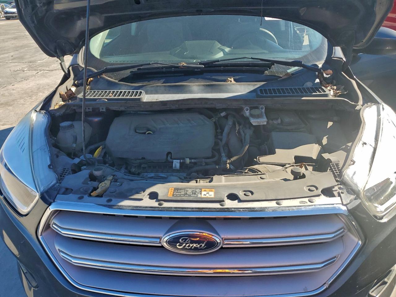 2018 Ford Escape Se VIN: 1FMCU0GDXJUC47977 Lot: 93771305