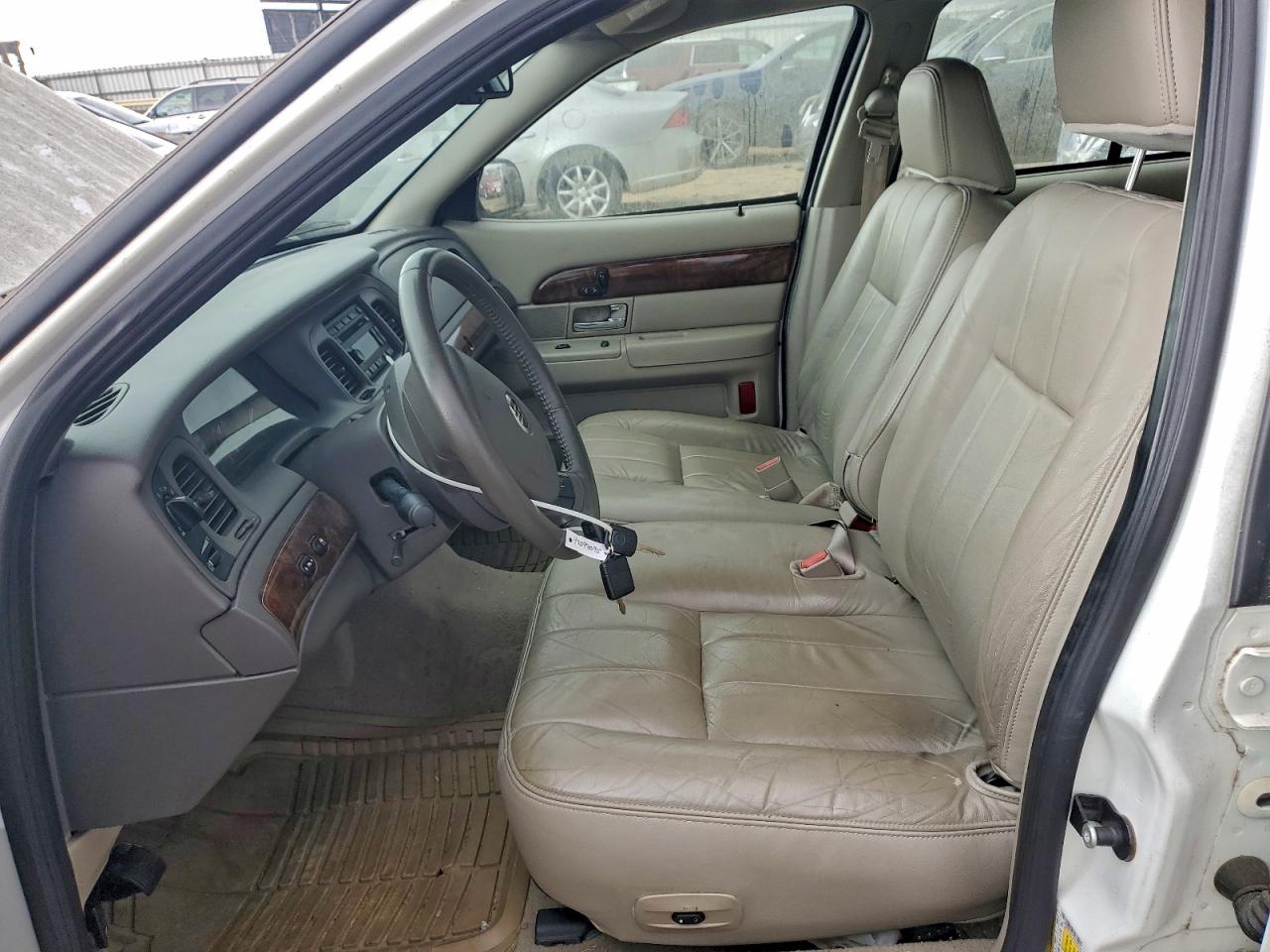 2008 Mercury Grand Marquis Ls VIN: 2MEFM75V78X660253 Lot: 93593095