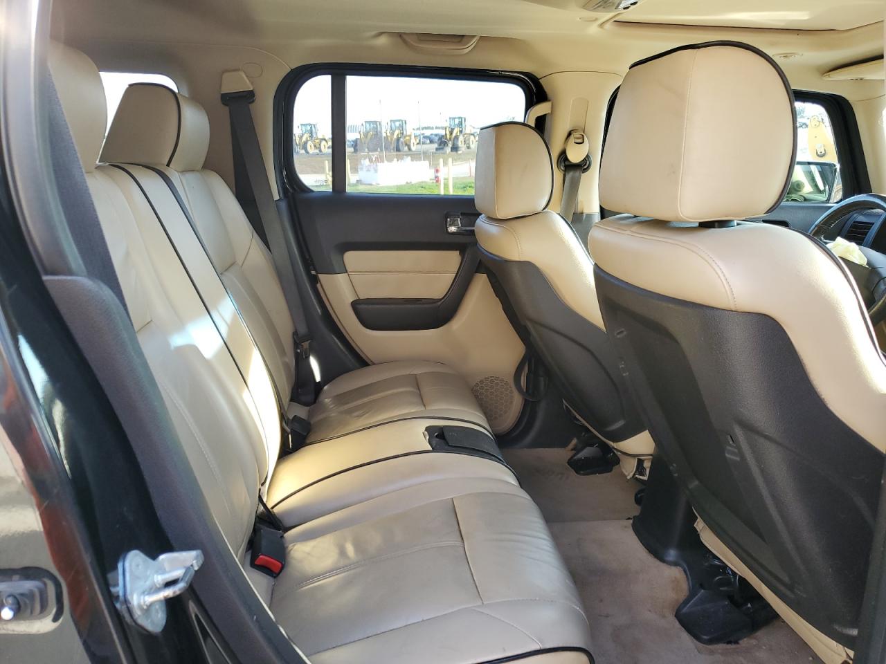 2008 Hummer H3 VIN: 5GTEN13E888123832 Lot: 92301935