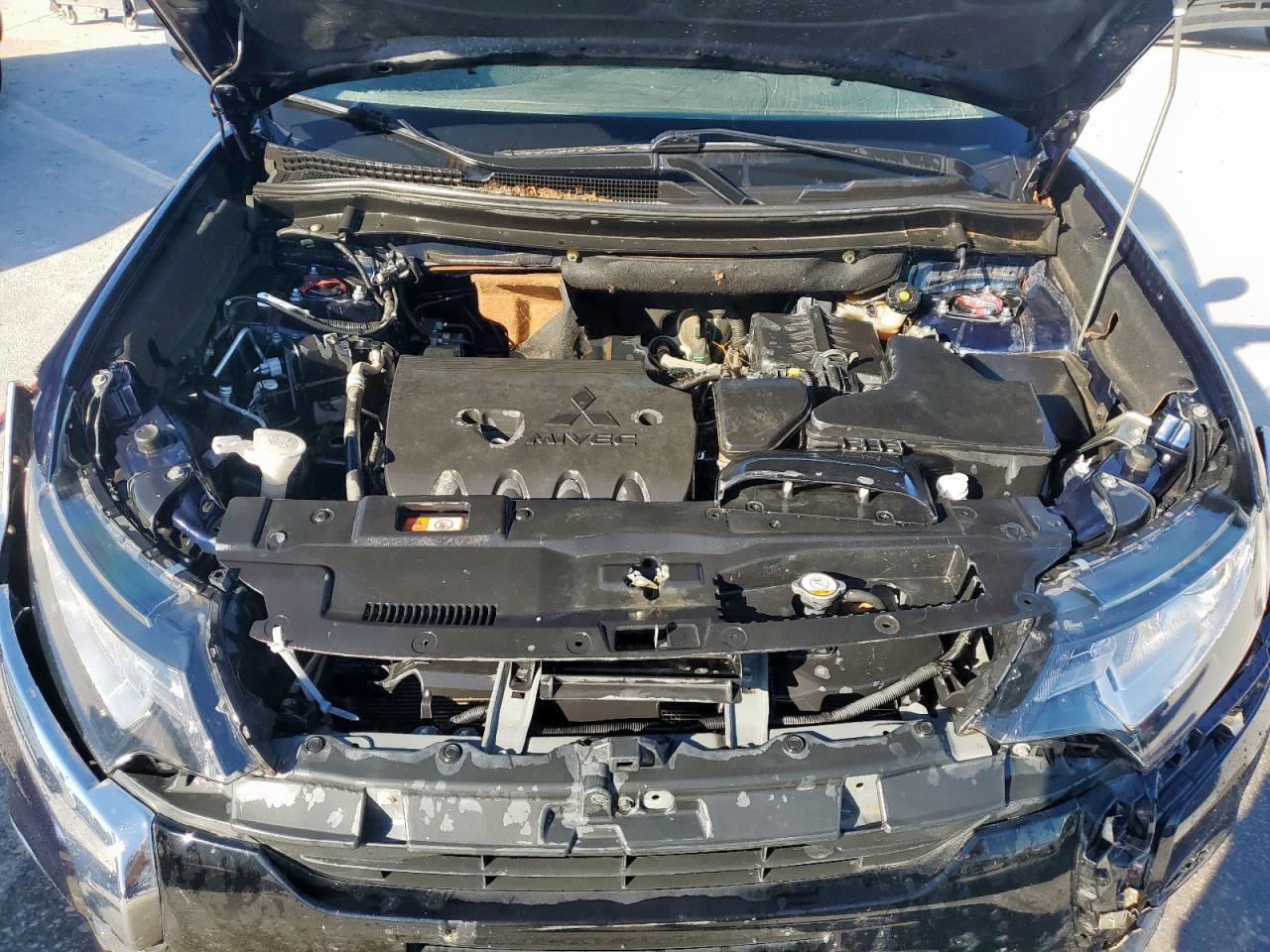 2018 Mitsubishi Outlander Se VIN: JA4AZ3A33JZ031173 Lot: 91719565