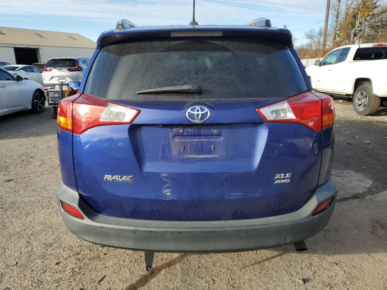 2015 Toyota Rav4 Xle VIN: 2T3RFREV0FW299184 Lot: 92810675