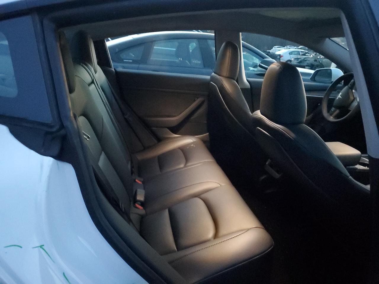 2023 Tesla Model 3 VIN: 5YJ3E1EA3PF585657 Lot: 93311655