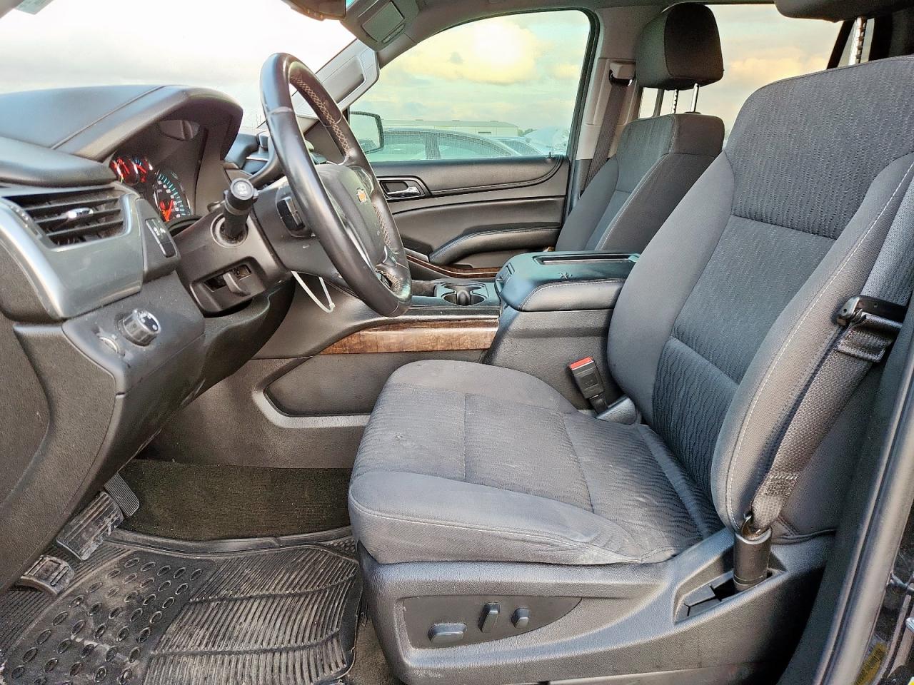 2017 Chevrolet Tahoe C1500 Ls VIN: 1GNSCAKCXHR319871 Lot: 92737435