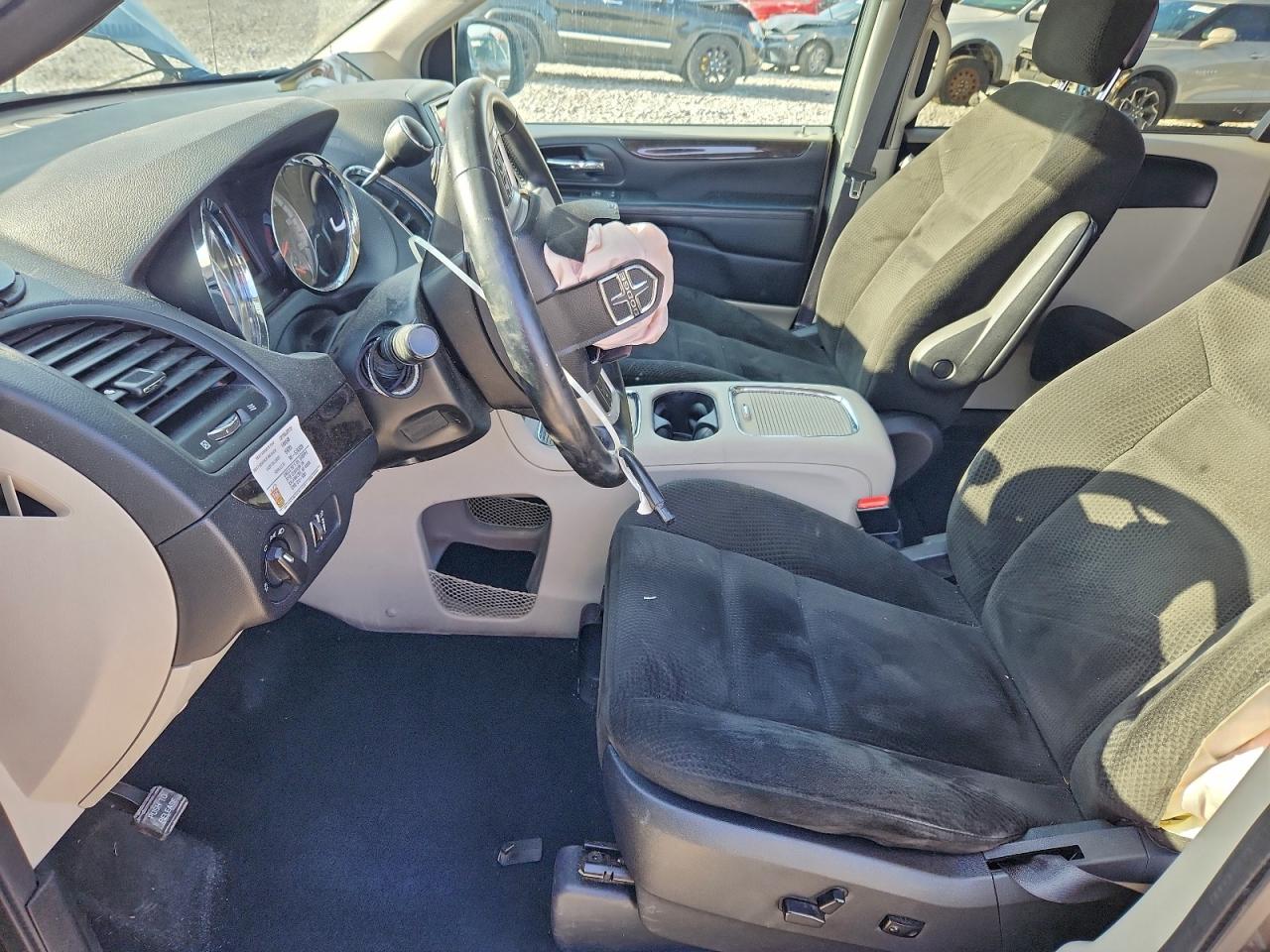 2016 Dodge Grand Caravan Sxt VIN: 2C4RDGCG1GR272702 Lot: 94023205