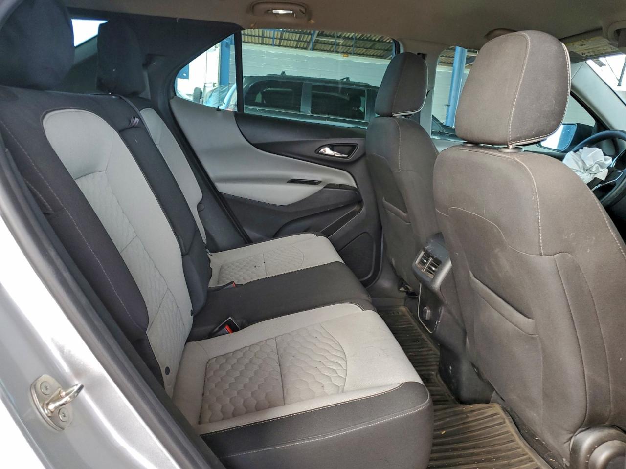 2018 Chevrolet Equinox Ls VIN: 3GNAXHEV5JS614806 Lot: 94255575