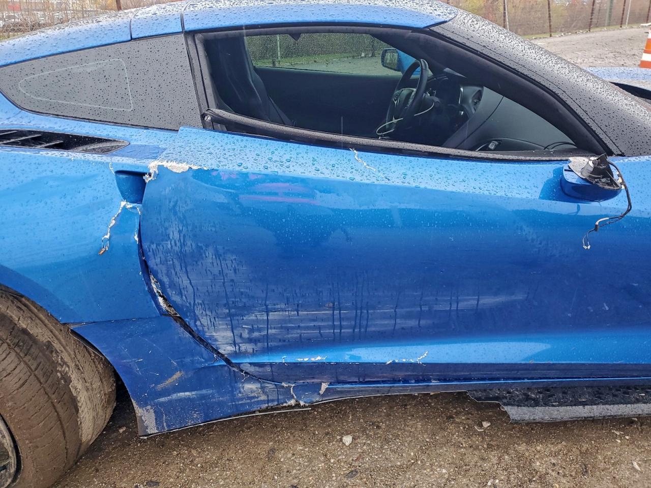 2015 Chevrolet Corvette Stingray 1Lt VIN: 1G1YB2D78F5104045 Lot: 93761835