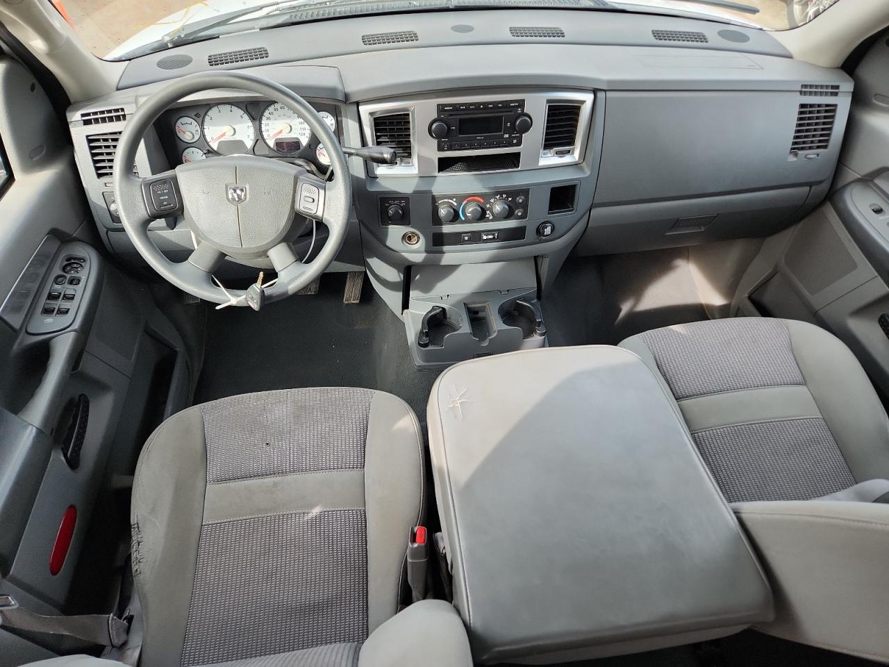 2008 Dodge Ram 1500 St VIN: 1D7HU18238J226693 Lot: 92997875