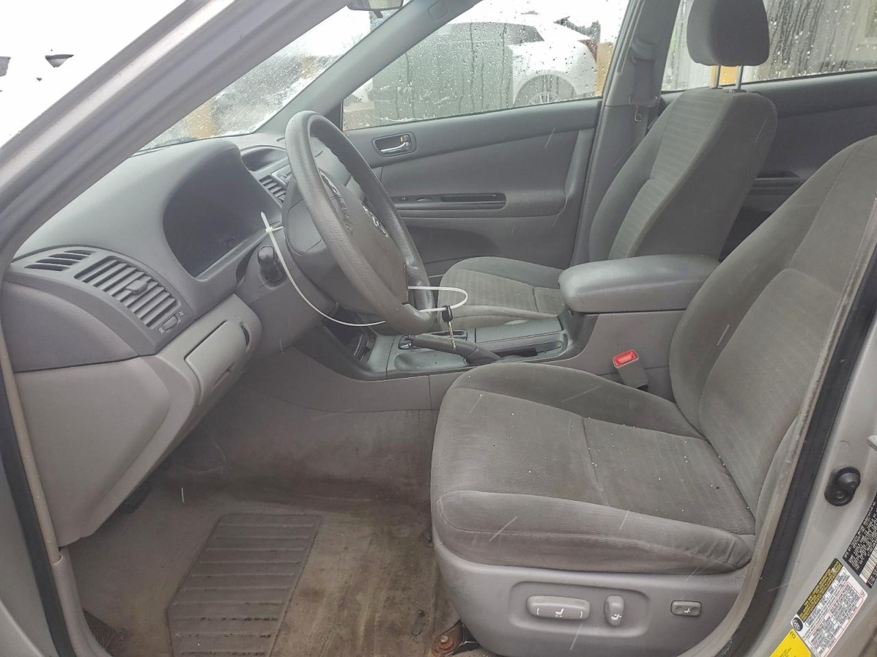 2005 Toyota Camry Le VIN: 4T1BE30K85U521251 Lot: 94318755