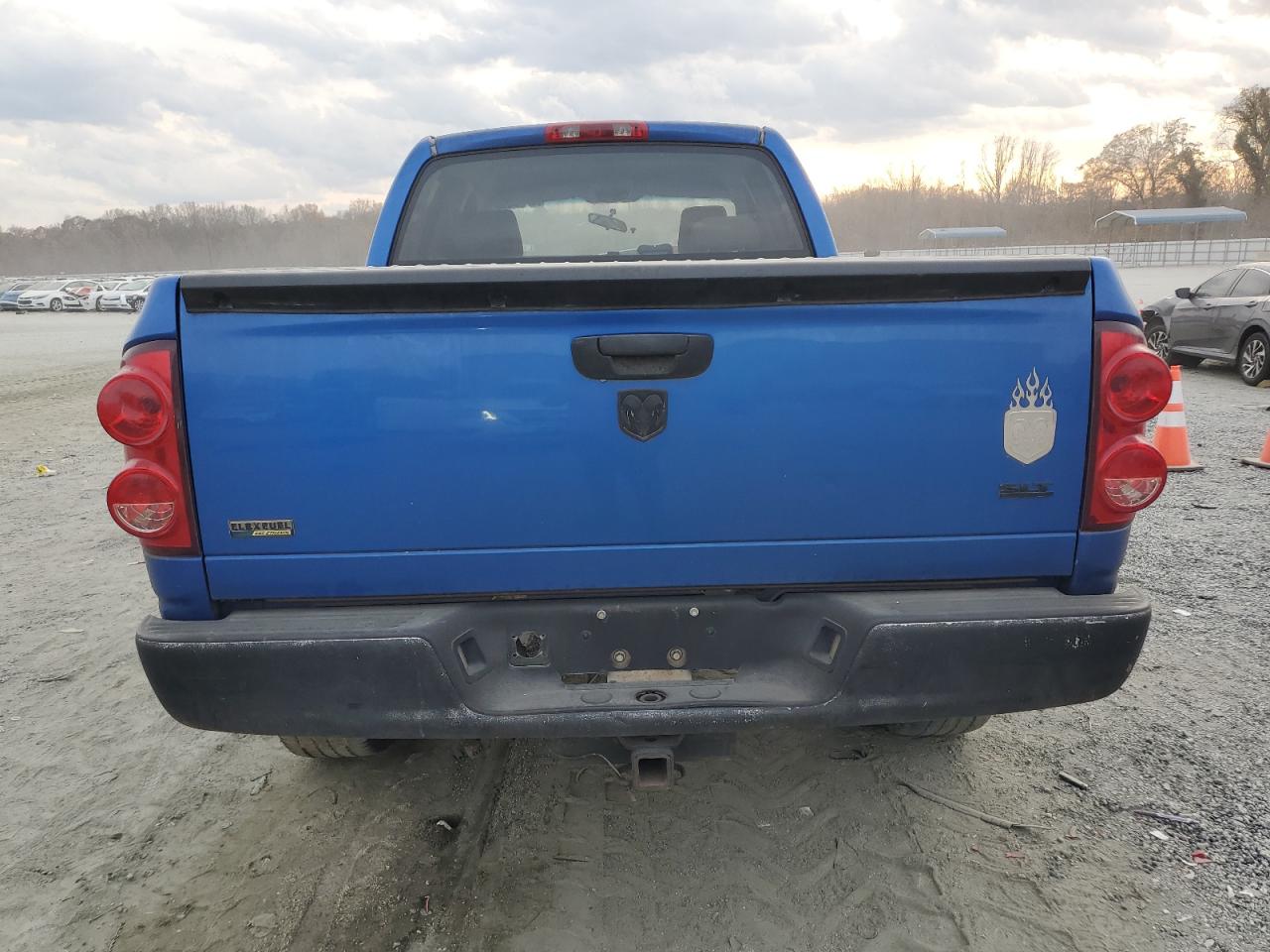 2007 Dodge Ram 1500 St VIN: 1D7HA18P27S172803 Lot: 93643695